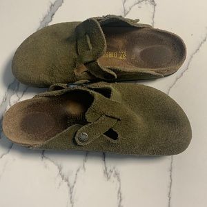 Birkenstock BOSTON suede clogs